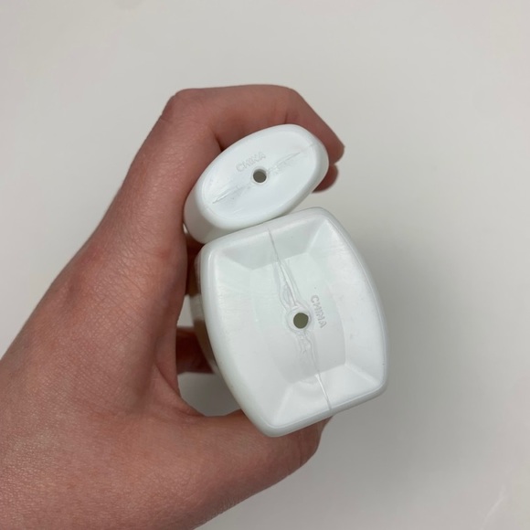 American Girl Bitty Baby The Pleasant Company Original 2002 Bitty Baby Bottles - Picture 6 of 6